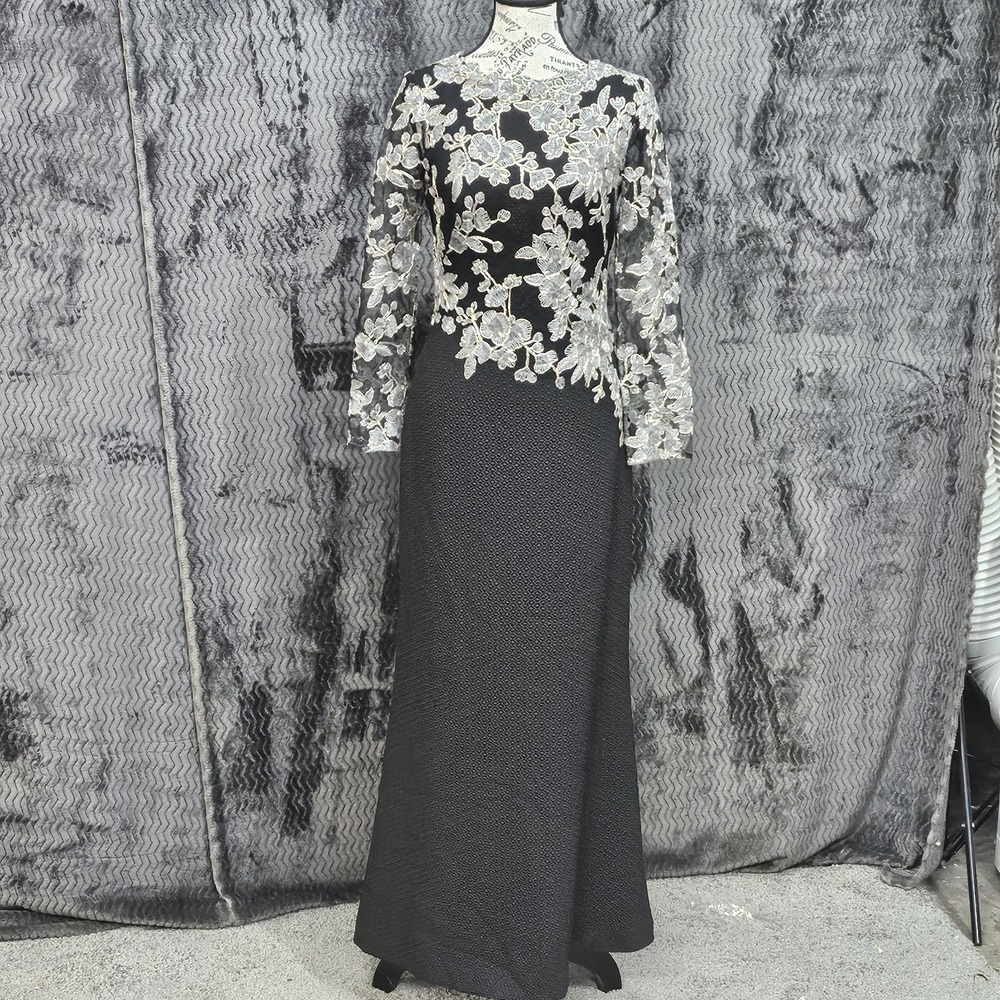 Tadashi Shoji Ishi Gown Sz 2 Floral‎ Metallic Embroidered Lace Bodice Whimsigoth